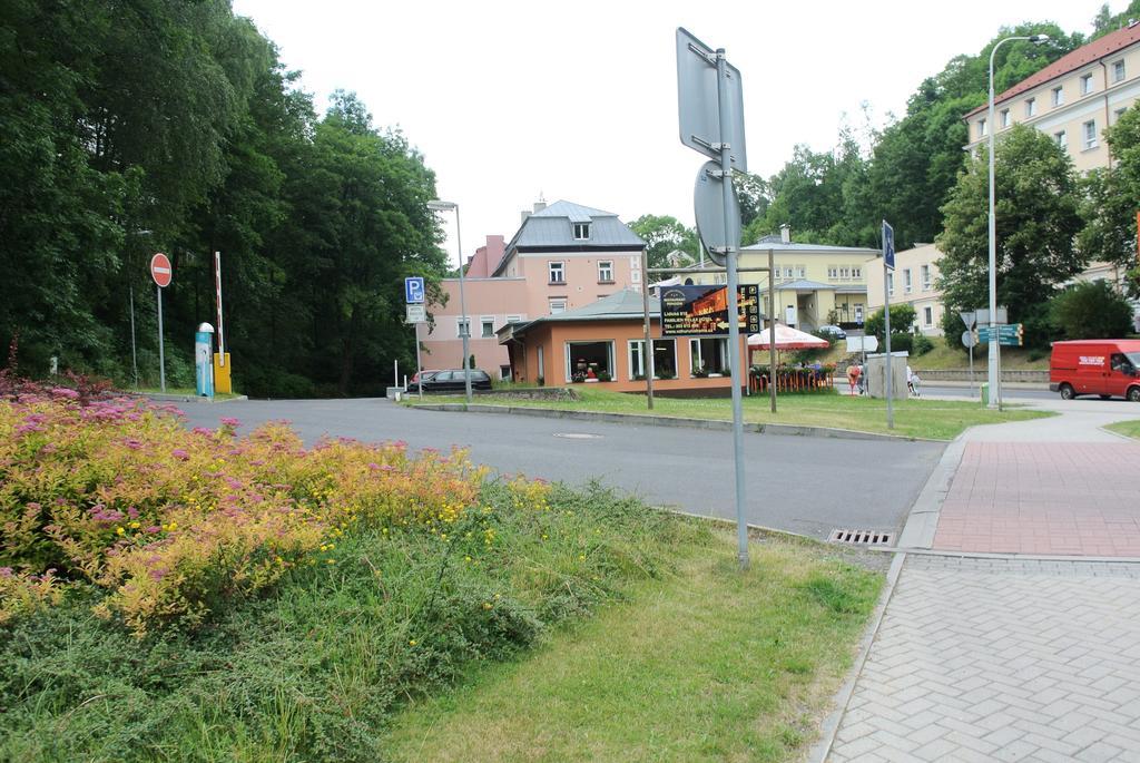 Penzion Haus Regrus Jáchymov Zewnętrze zdjęcie